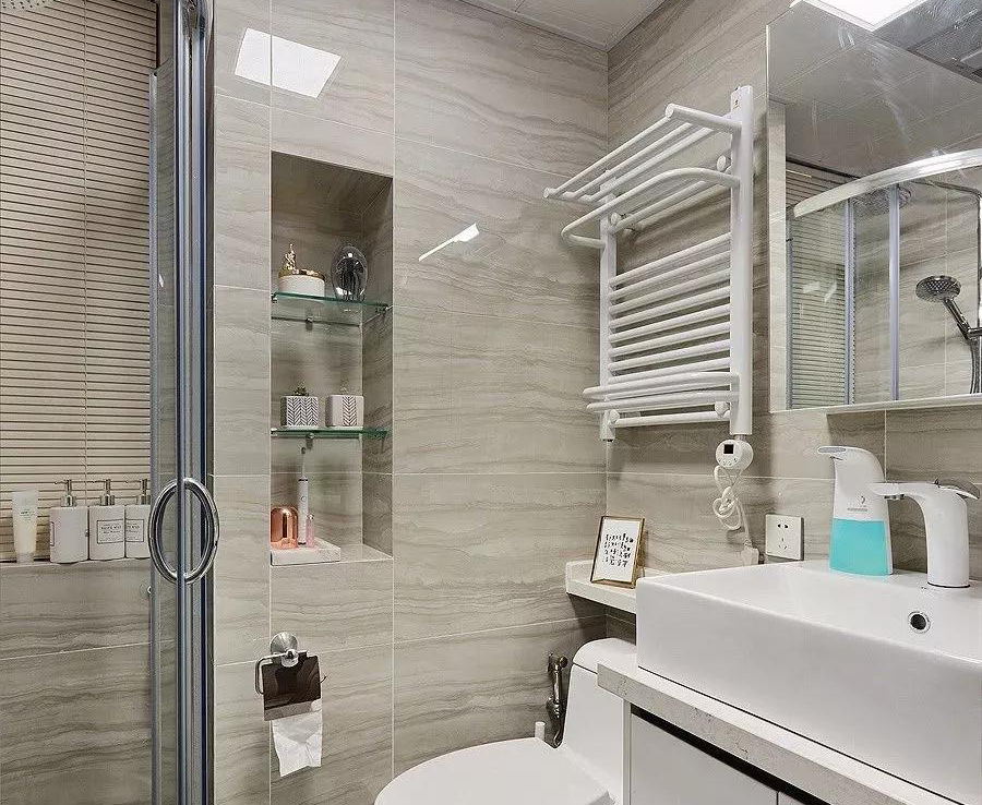 合肥小户型卫生间装修案例.jpg 合肥小户型卫生间装修案例.jpg